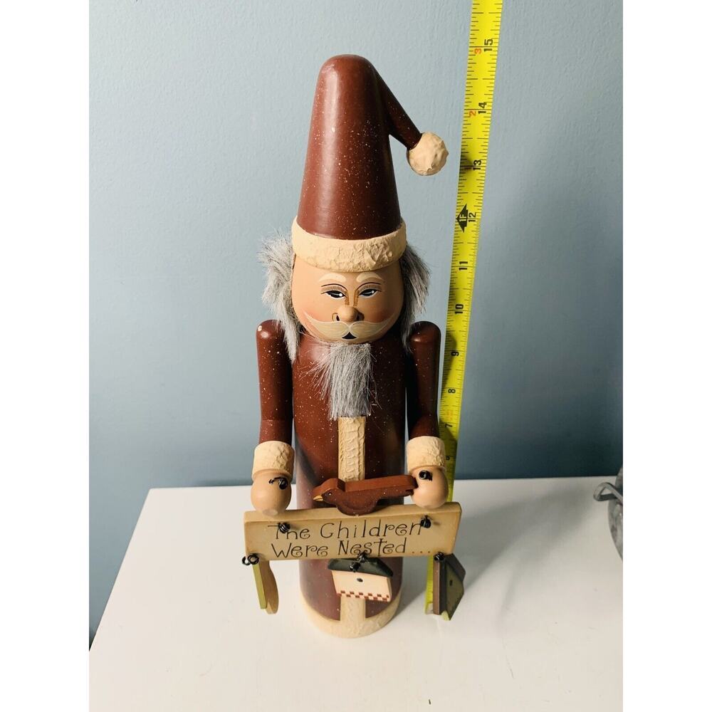 Vintage 15” Workbench Folk Art ‘The Children Were Nested’ Wooden Nutcracker 2003 - Picture 8 of 10